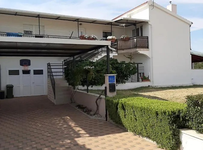 Maslina Apartment *