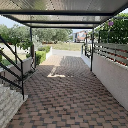 Maslina Apartment *