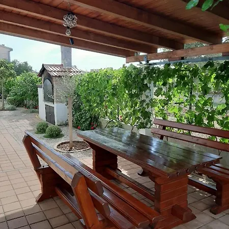 Maslina Apartment