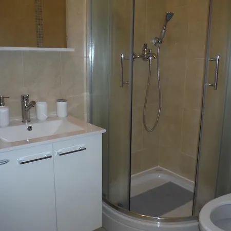 Maslina Apartament Biograd Na Moru
